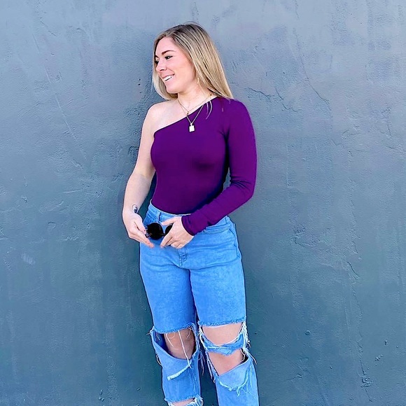 Meet your Posher, Shelbi - Picture 1 of 1